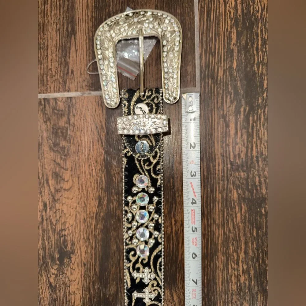 BHW Genuine Leather Cross Rhinestone Western Cowgirl Bling Belt Size large nwot
